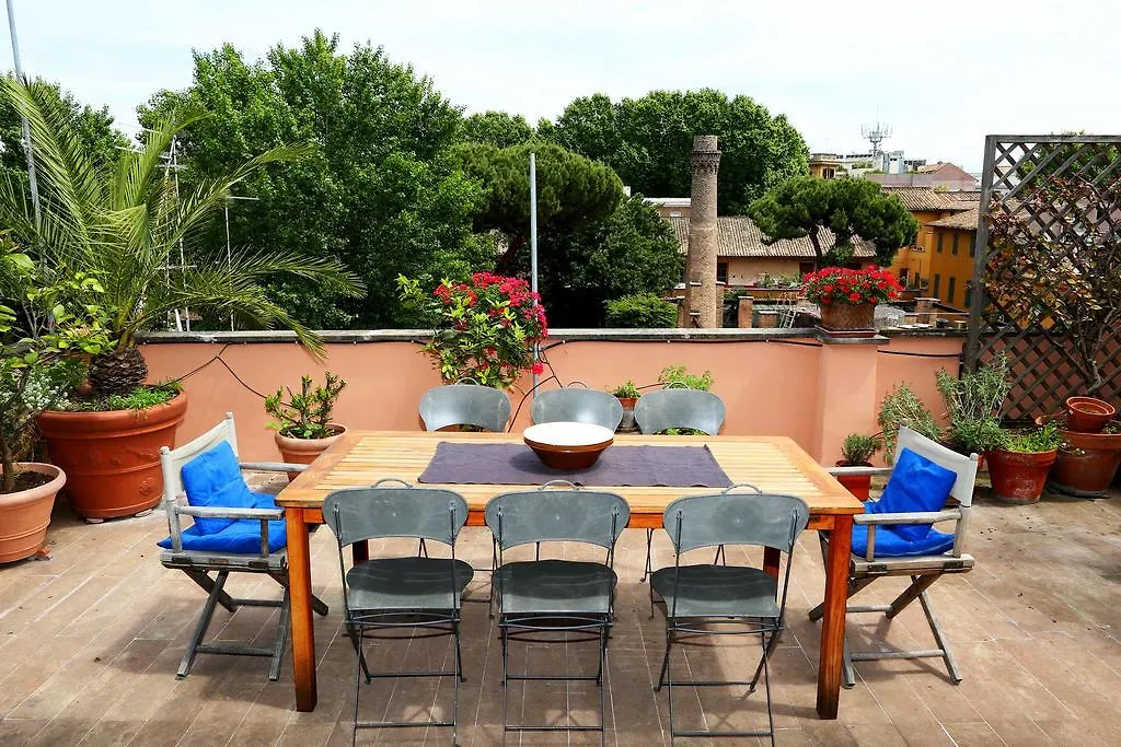 Trastevere Split Level Terrace Apartment - Top Collection Rome Italy